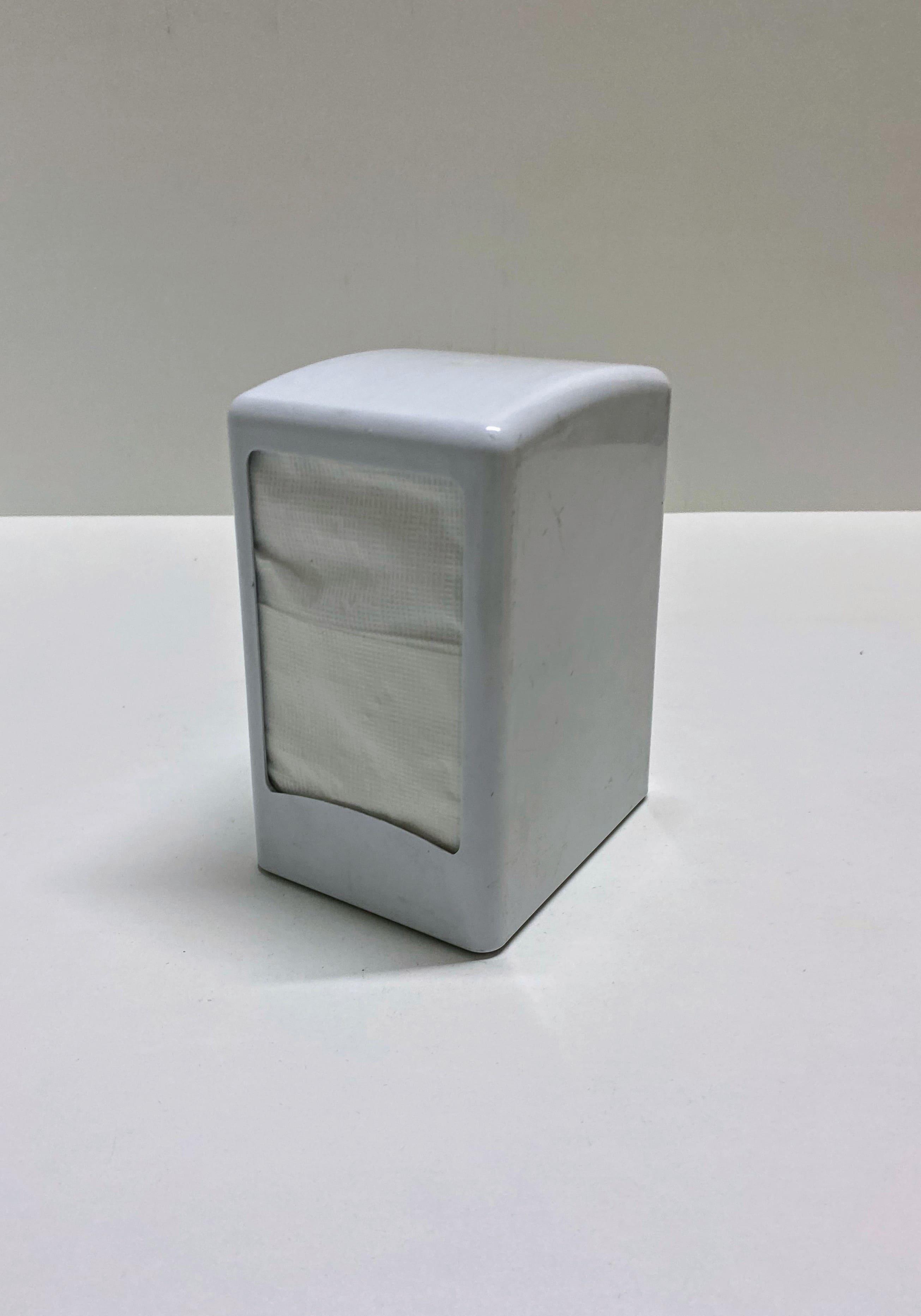 LİVABORD%20PLASTİK%20DİSPENSER%20DİKEY%20PEÇETELİK%20LBPCT008